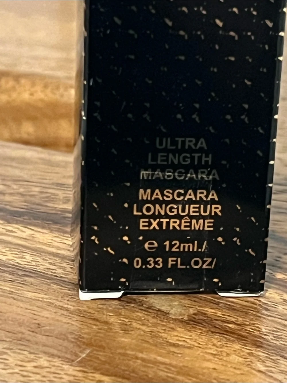 Tom Ford Black Ultra Length Mascara - Picture 2 of 4